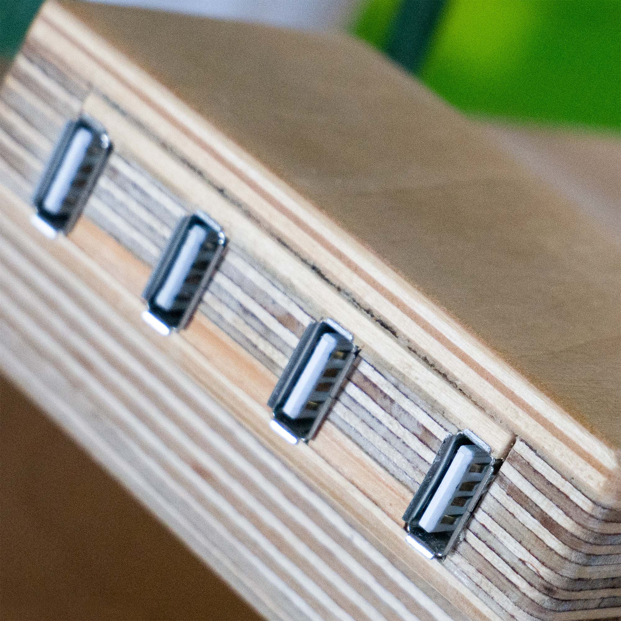 USB Hub aus Holz, 4 Ports